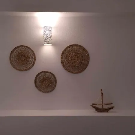 E & I Lefkes Paros Lefkes (Paros)