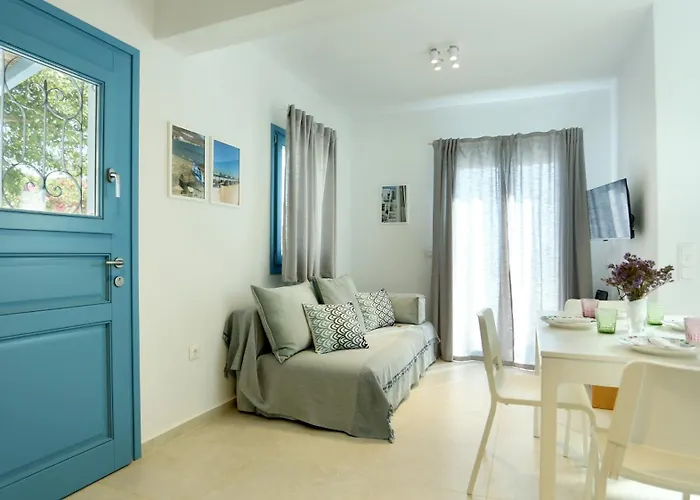E & I Lefkes Paros Apartamento
