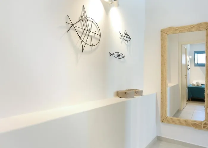 E & I Lefkes Paros * レフケス